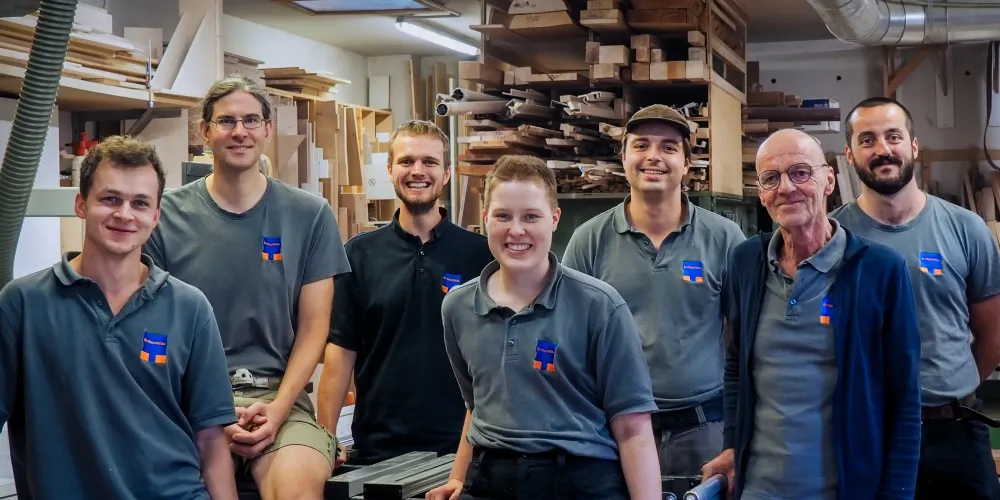 Das Team der Schreinerei Birbaumblau
